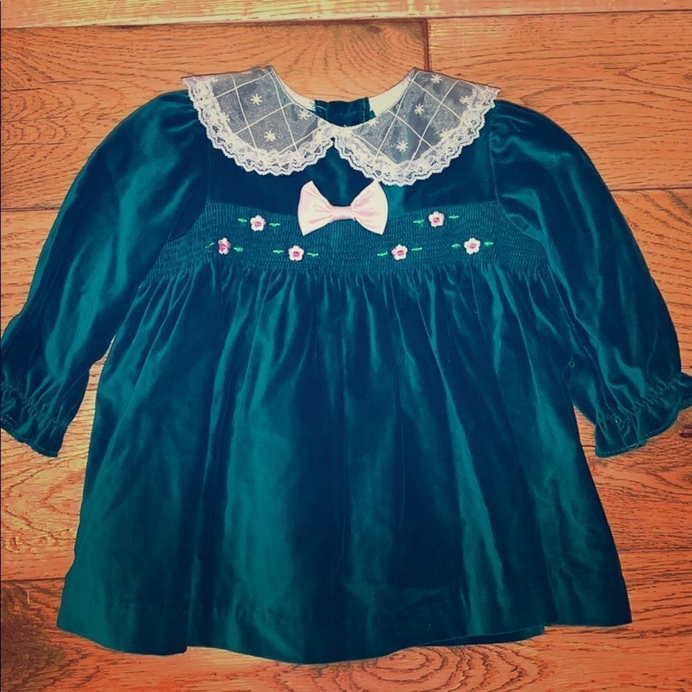 Babydoll Cottagecore Victorian green‎ velour dress size 12 months